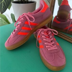 NWOT Adidas Gazelle pink beam 7.5